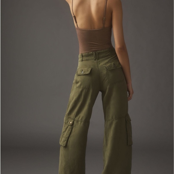 Pilcro silky cargo pants - Picture 9 of 9